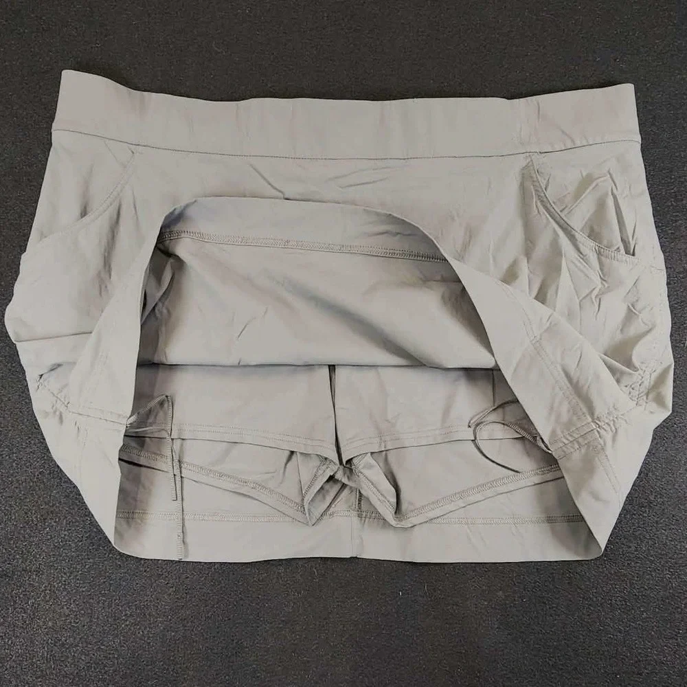 Columbia Shorts/Skirt/Skort Womens 3X Gray Performance Hiking Athletic Active - Picture 4 of 8